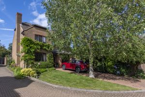 Photo 23- click for photo gallery